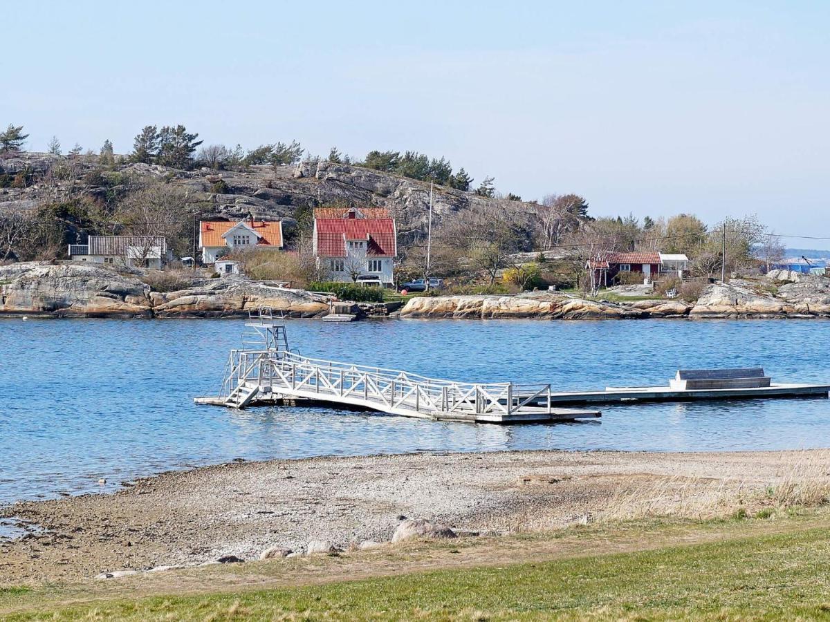 6 Person Holiday Home In Str Mstad Strömstad Exteriör bild